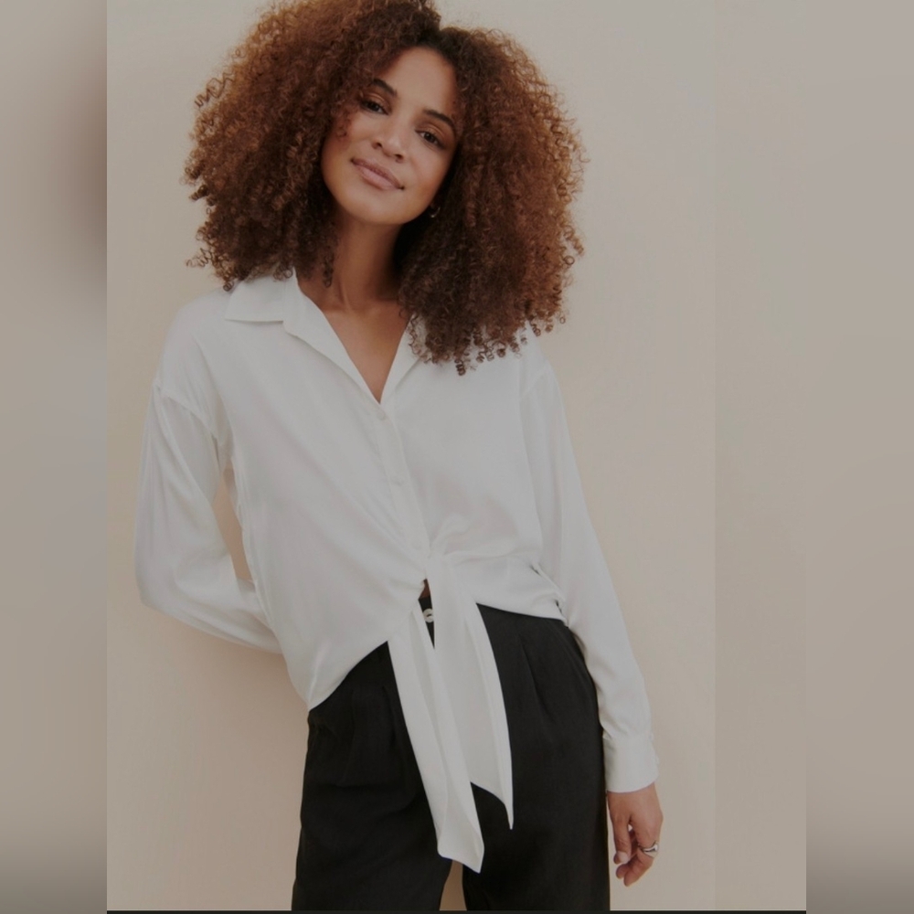 Hutch HOT ITEM! The Satin Tie Top in White. Sz Md. R2S!!